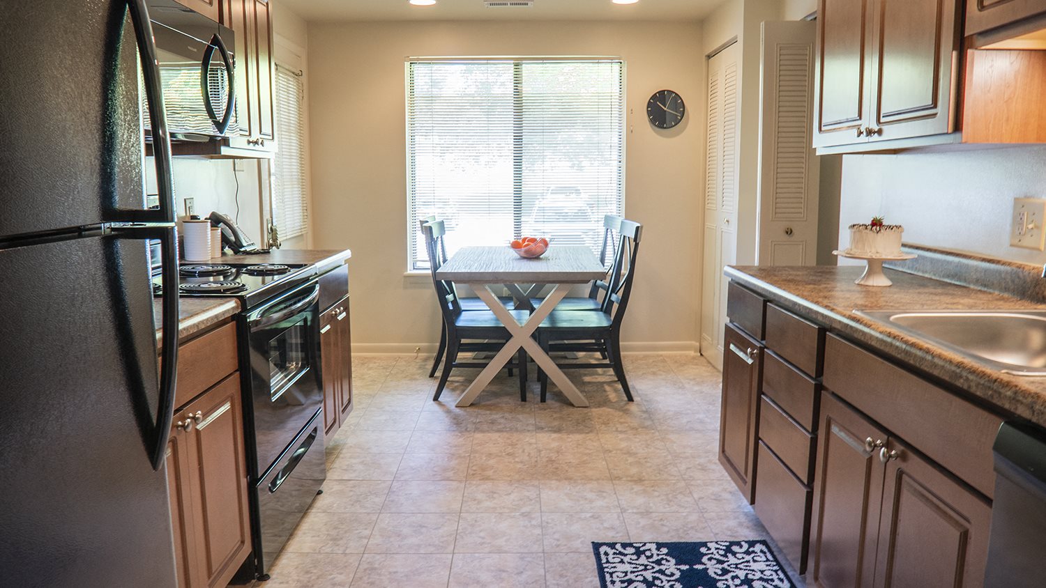 Kitchen with appliances at Spring Valley Apartments, Maryland, 21030